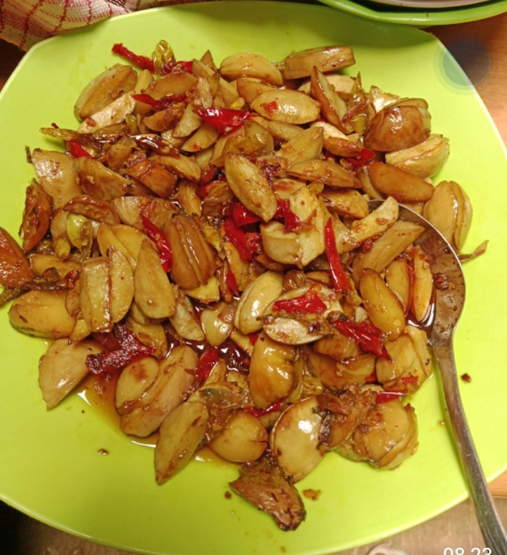 Jengkol Goreng Pedas