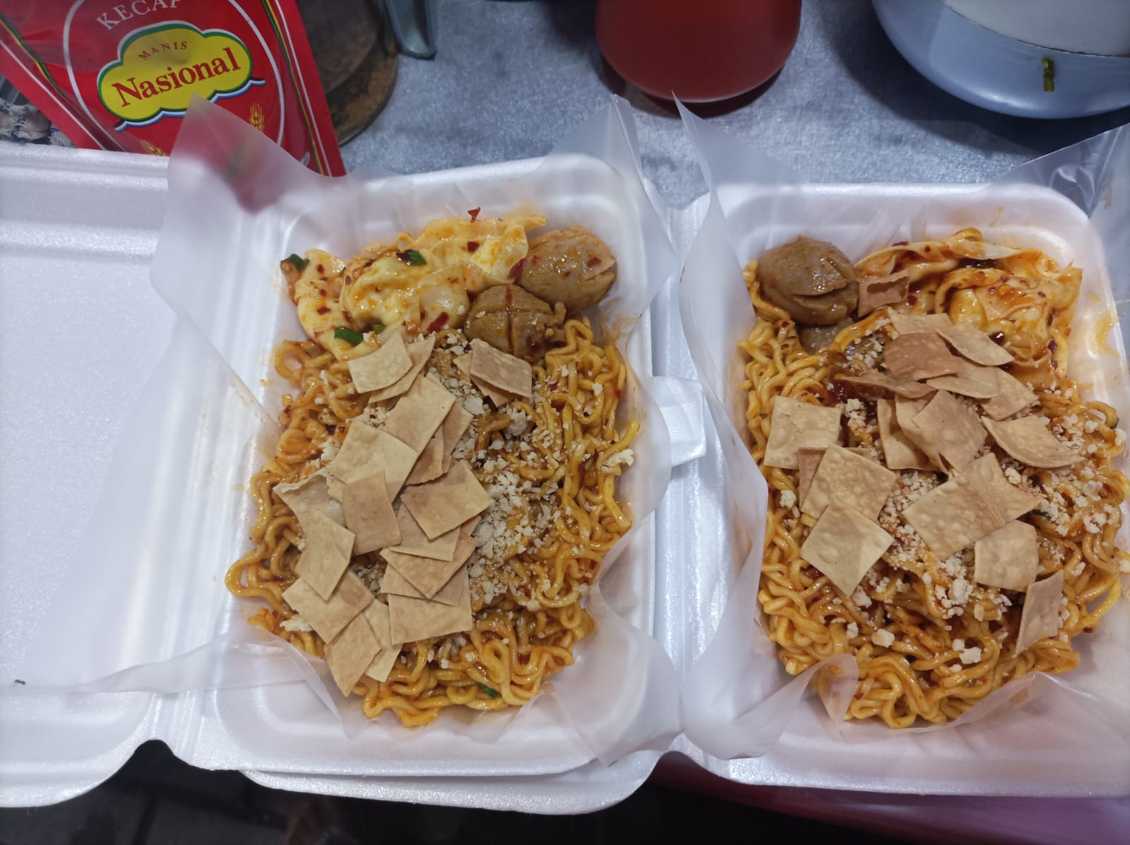 Mie Jebew Komplit - Dapur Mama Hagi