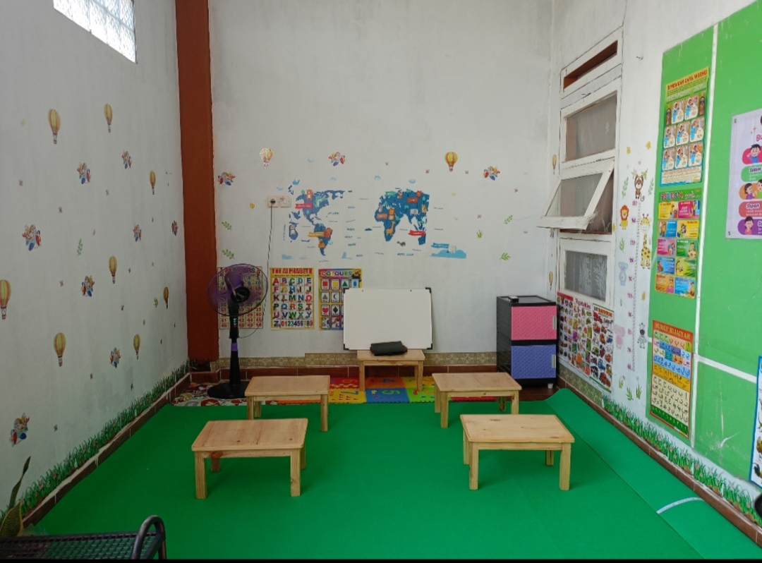 Jasa les calistung private di teras rumah